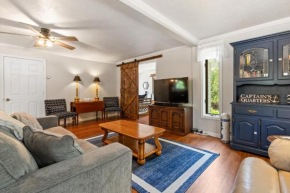 Captains Quarters by Simple Life Rentals